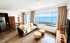 Hosts BR - Cobertura duplex frente mar